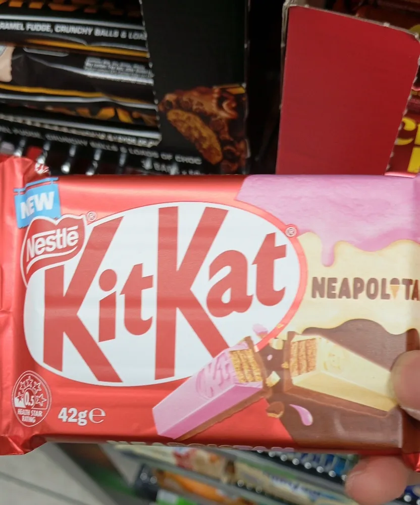 Kit Kat Neapolitan