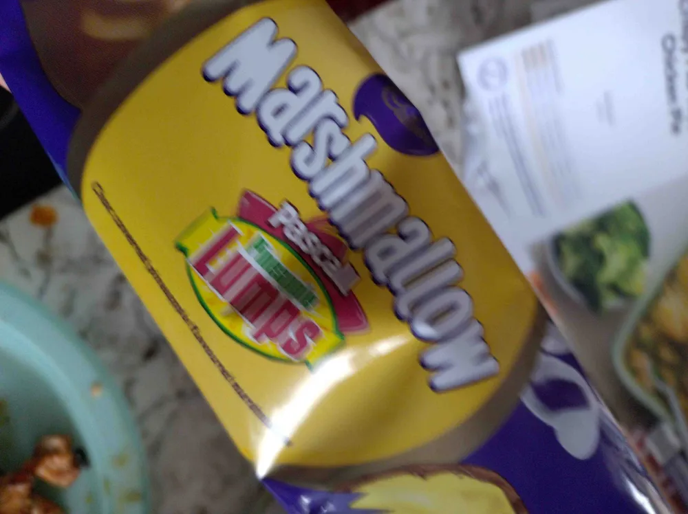 Pineapple Flavoured Marshmallow Eggs