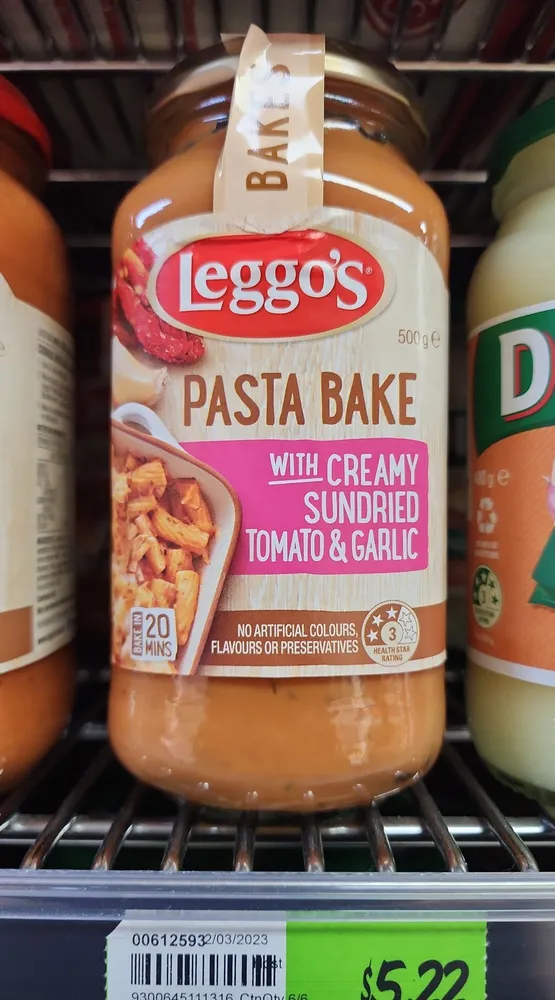 Pasta Bake with Creamy Sundried Tomato & Garlic