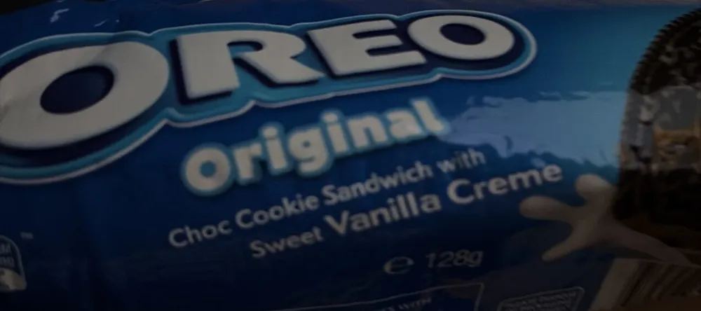 OREO Original Choc Cookie Sandwich with Sweet Vanilla Creme