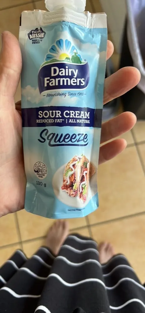 Sour Cream Reduced Fat Squeeze