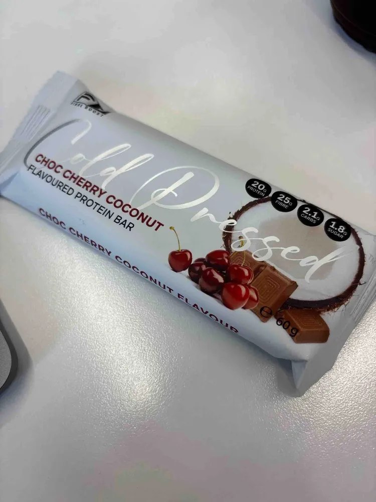 CHOC CHERRY COCONUT FLAVOURED PROTEIN BAR