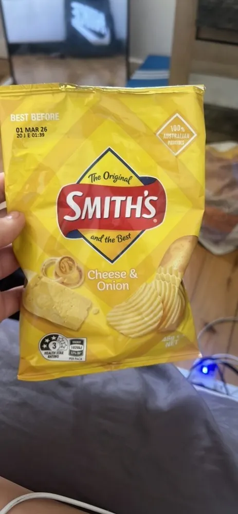 Cheese & Onion Flavoured Crinkle Cut Potato Chips