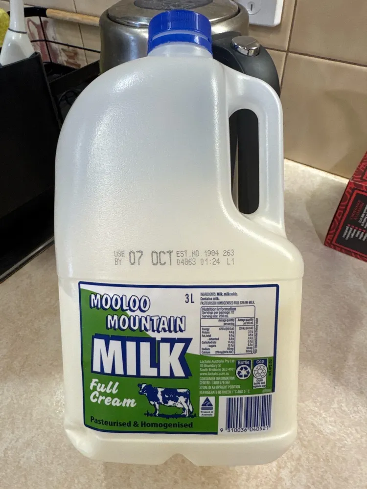 Full cream milk
