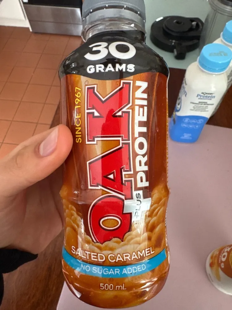 Salted Caramel Flavoured Milk with Protein