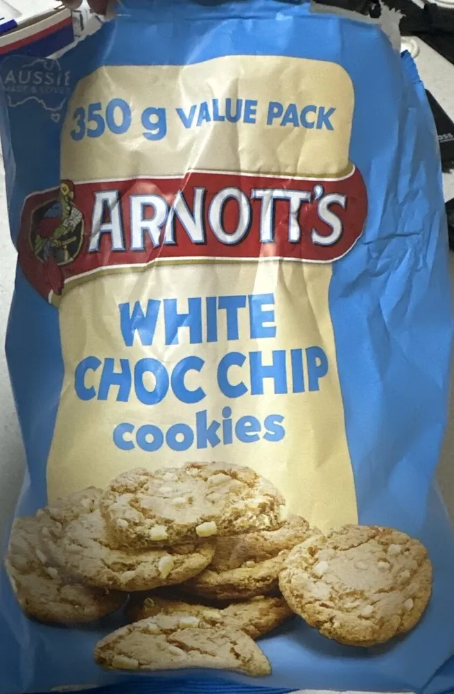 WHITE CHOC CHIP cookies