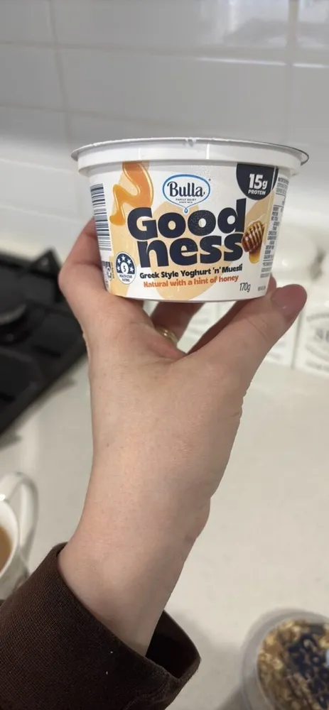 Goodness Greek Style Yoghurt 'n' Muesli Natural with a hint of honey