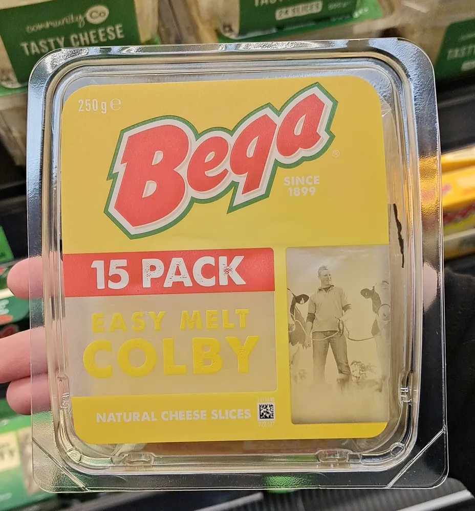 NATURAL CHEESE SLICES