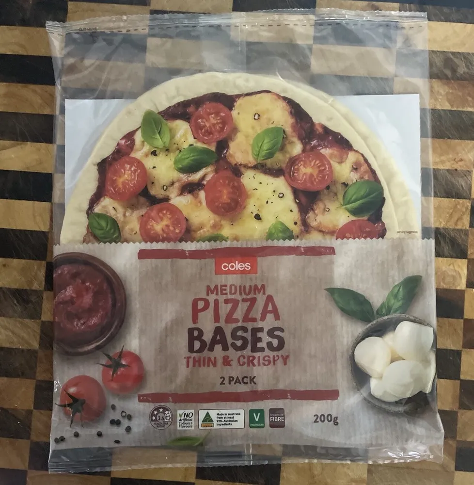 Medium Pizza Bases Thin & Crispy