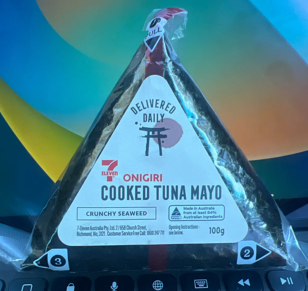 ONIGIRI TUNA MAYO