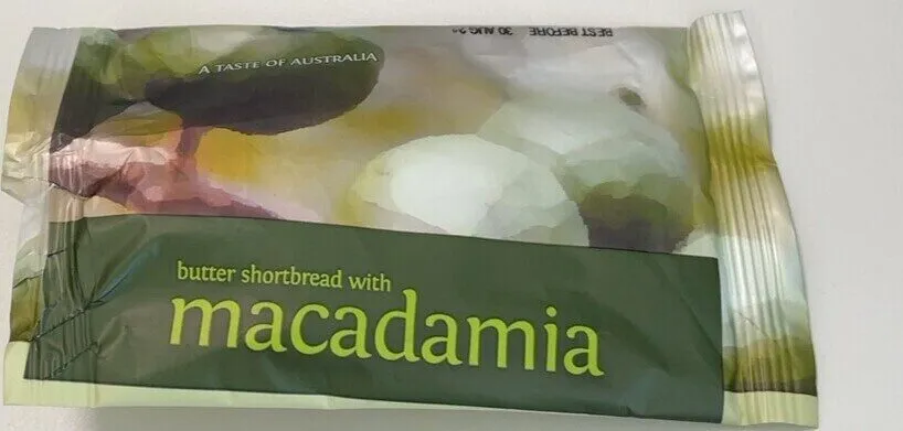Butter Shortbread with Macadamia