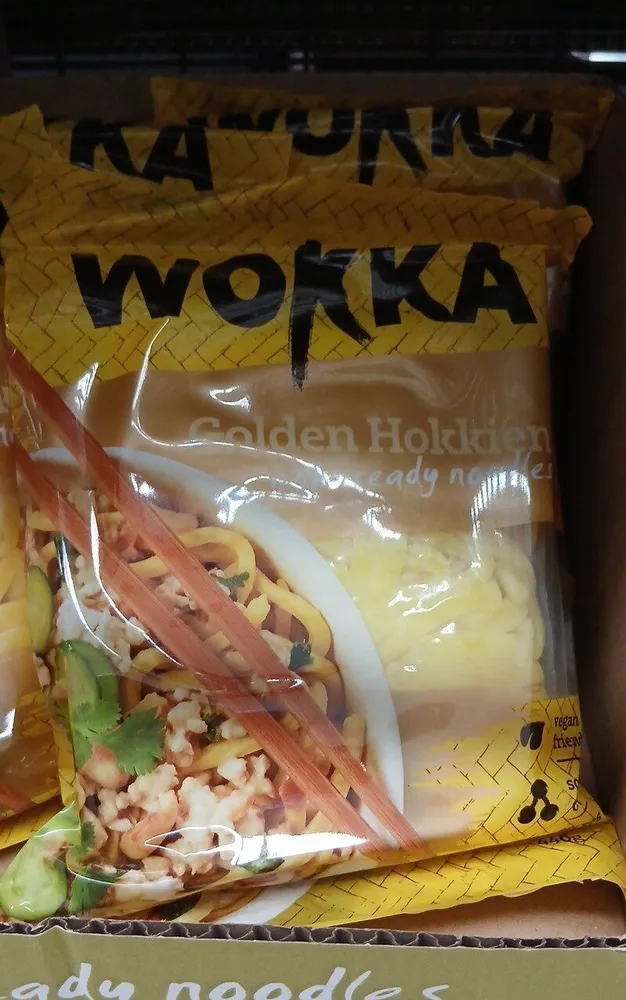 Golden Hokkien Wok-ready noodles