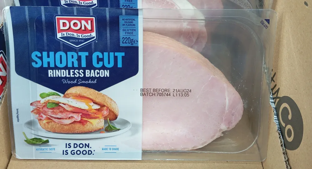 SHORT CUT RINDLESS BACON Wood Smoked