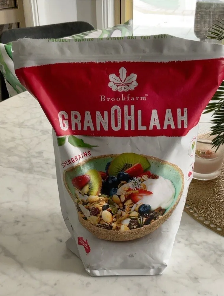 supergrains granOHlaat Macadamia, Cranberry & Coconut