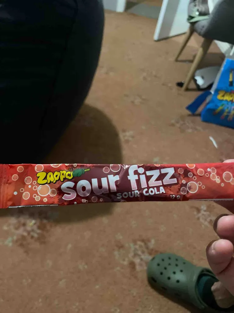 Sour Fizz Sour Cola