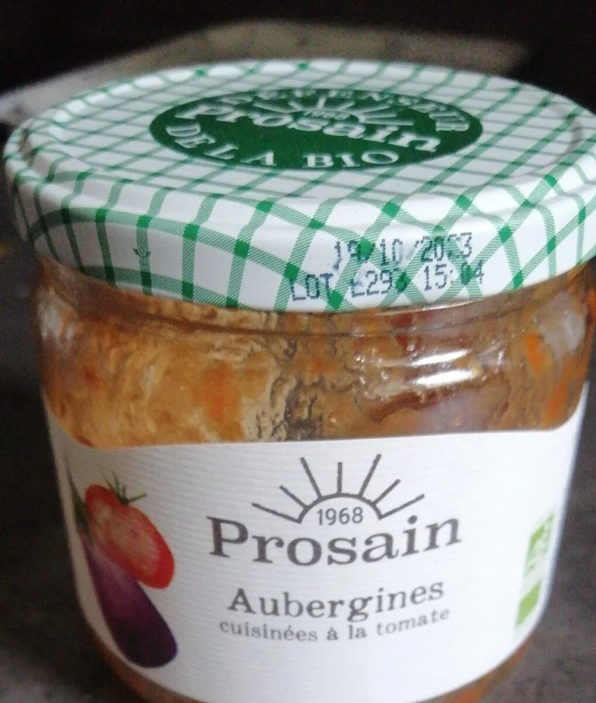 Aubergines cuisinées à la tomate