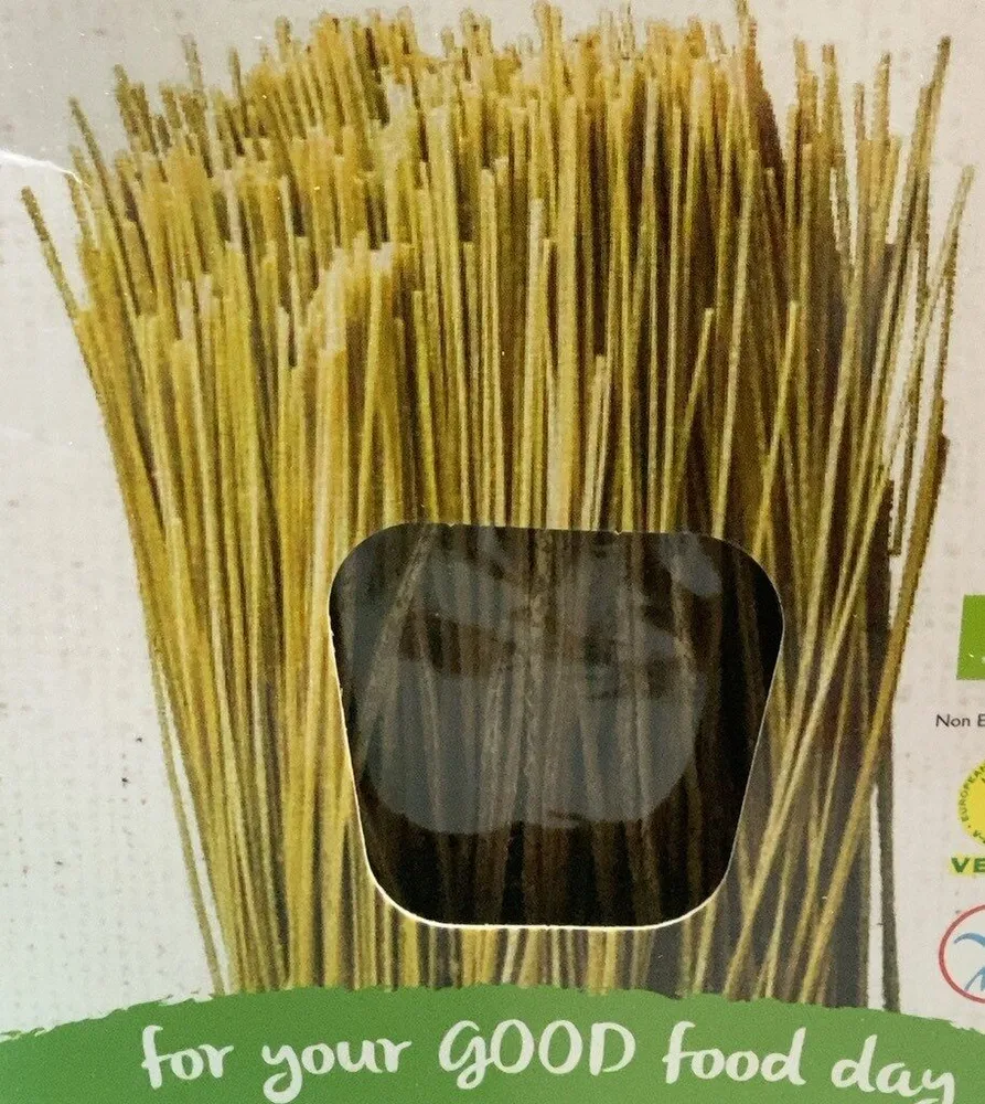 Organic edamame bean spaguetti