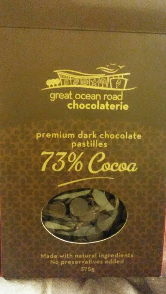 Premium dark chocolate pastilles