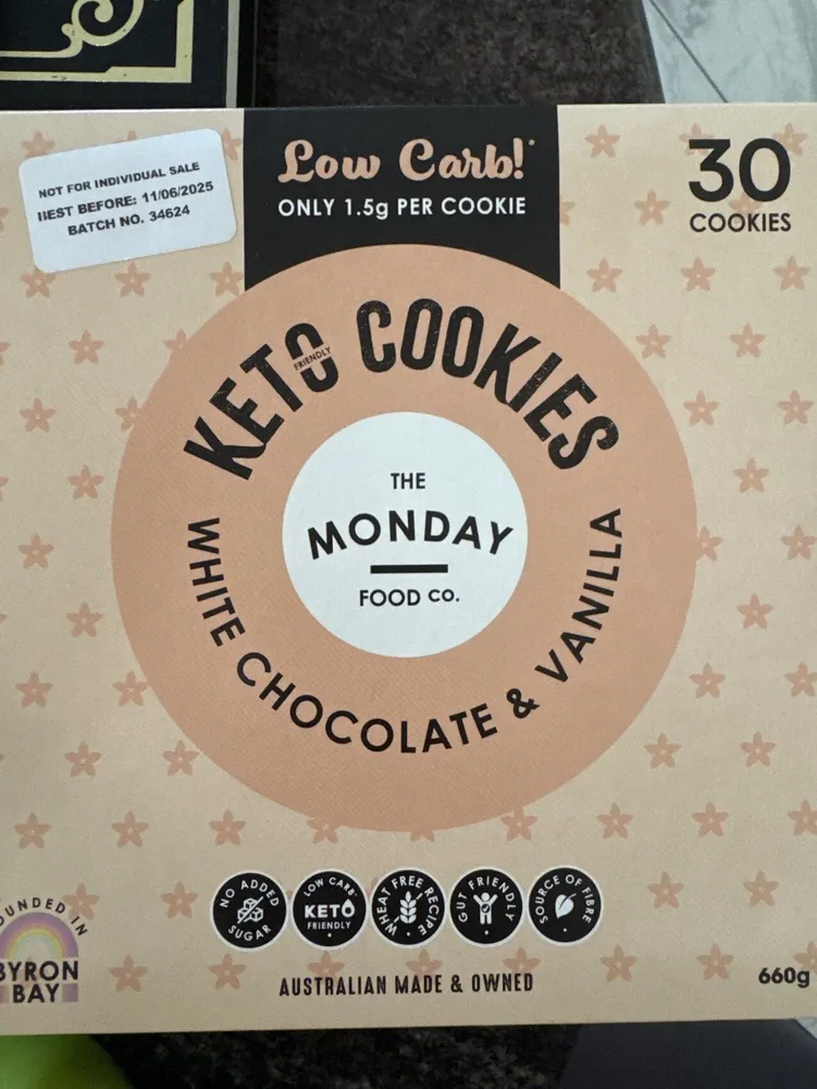 White Chocolate & Vanilla Keto Cookies