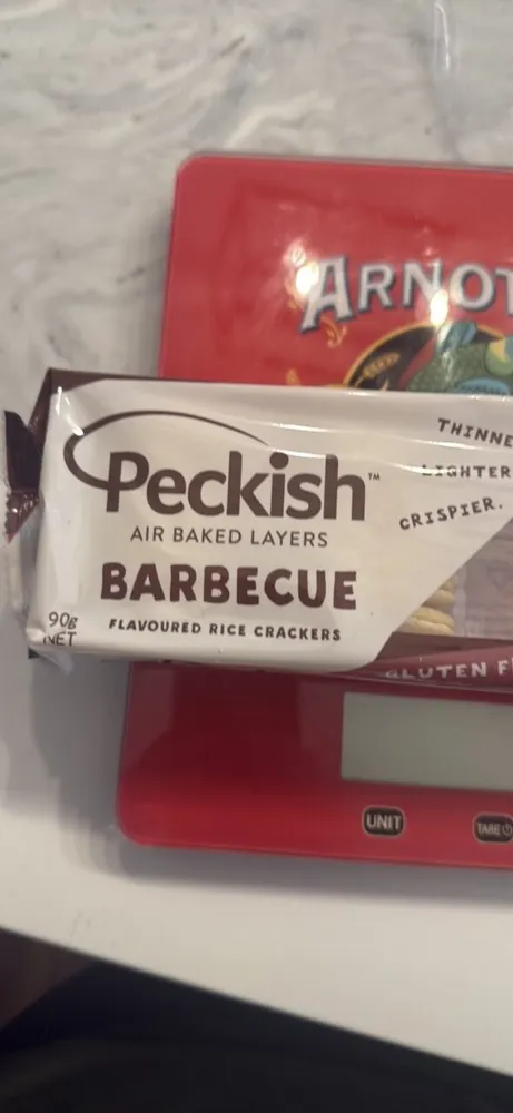 BARBECUE FLAVOURED RICE CRACKERS
