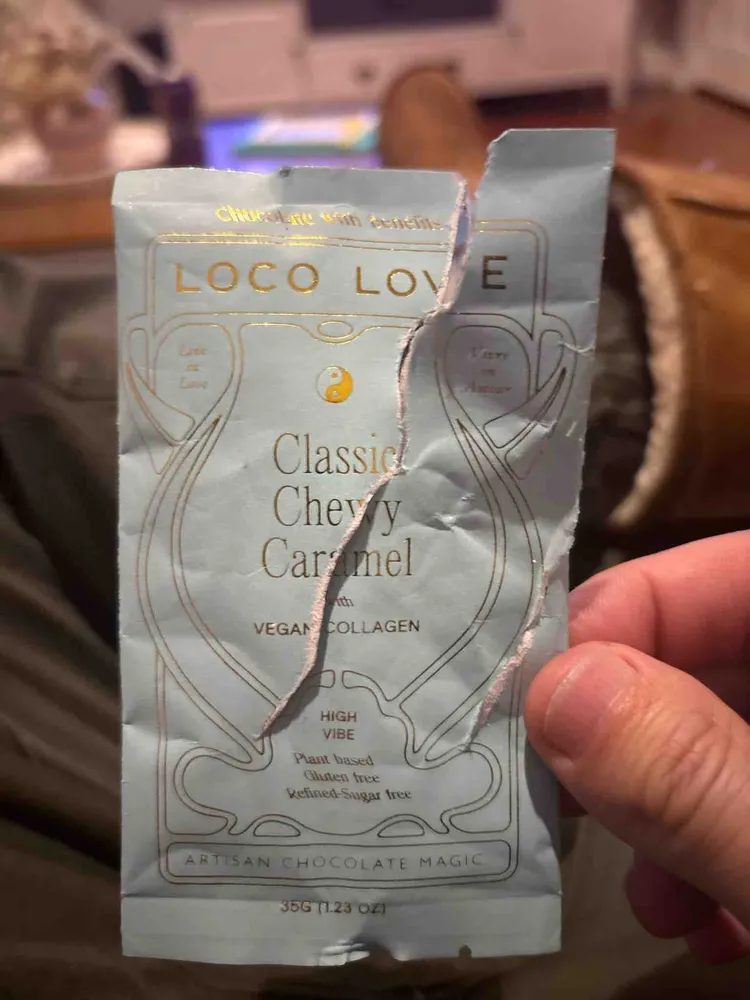 Loco Love Passion Berry & Macadamia