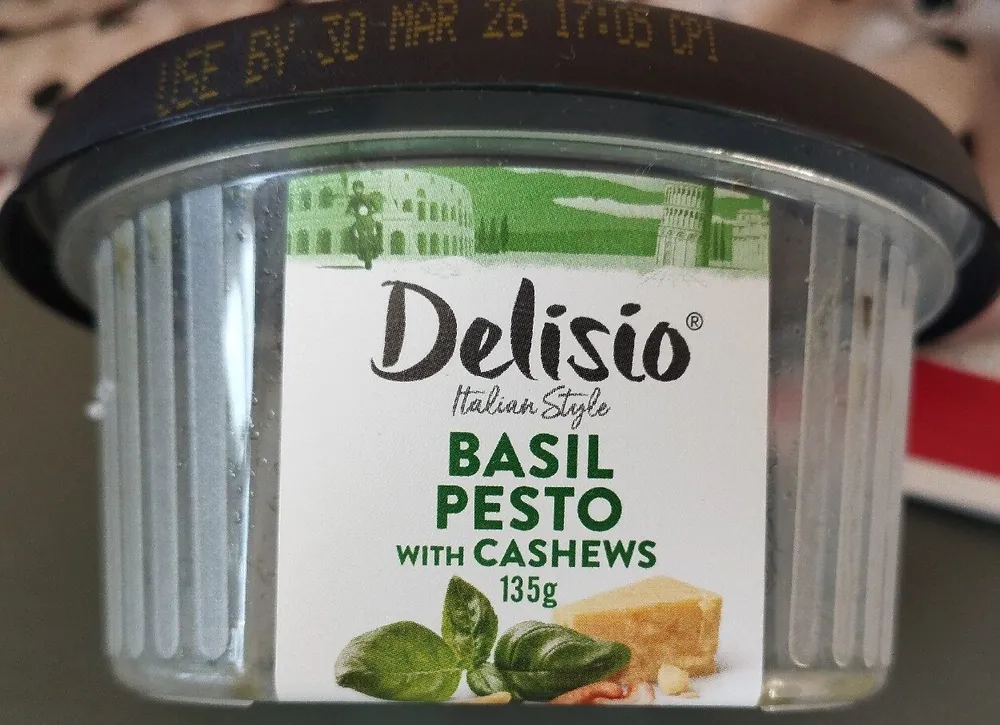 Basil Pesto with Cashews