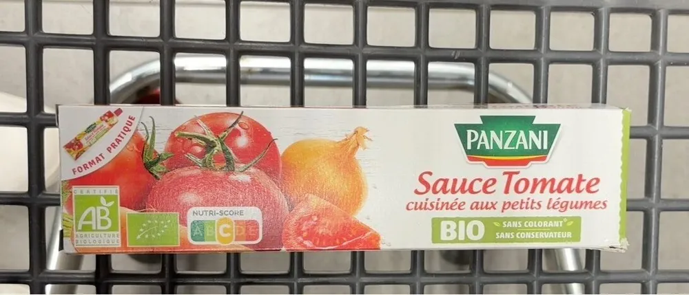 Sauce tomate cuisinée aux petits légumes