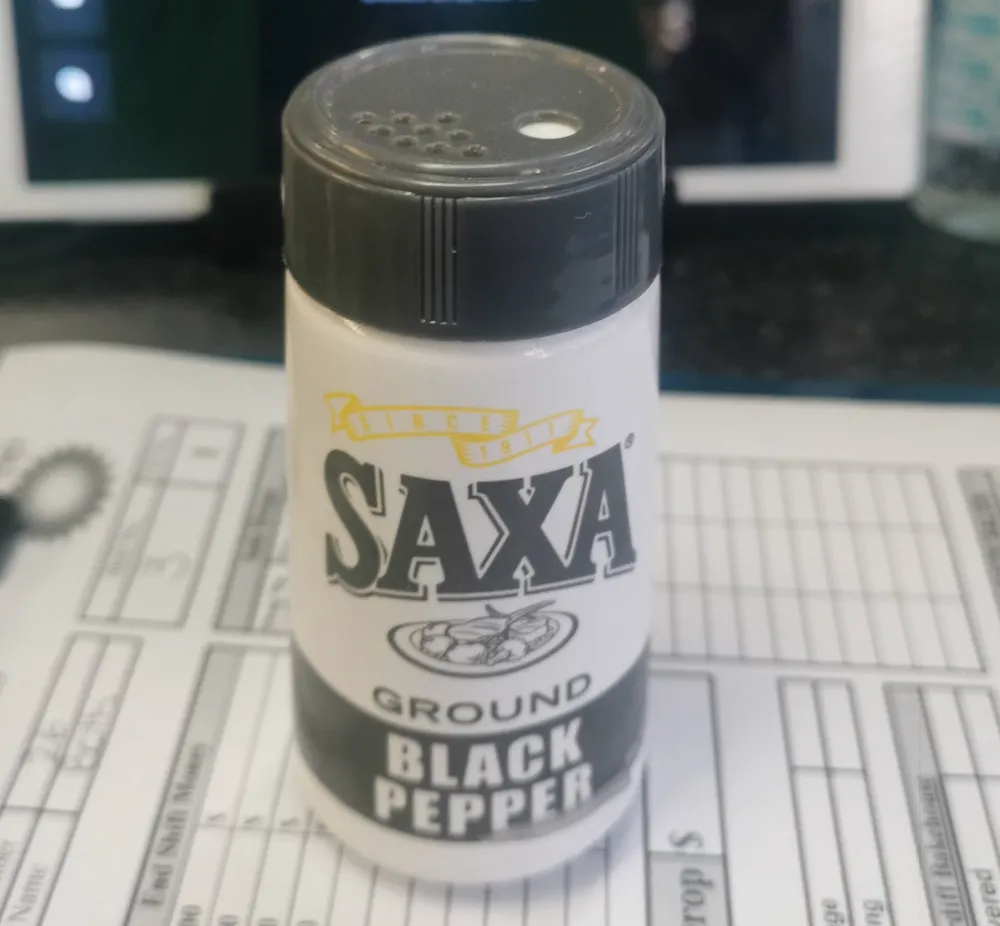 Saxa Black Pepper