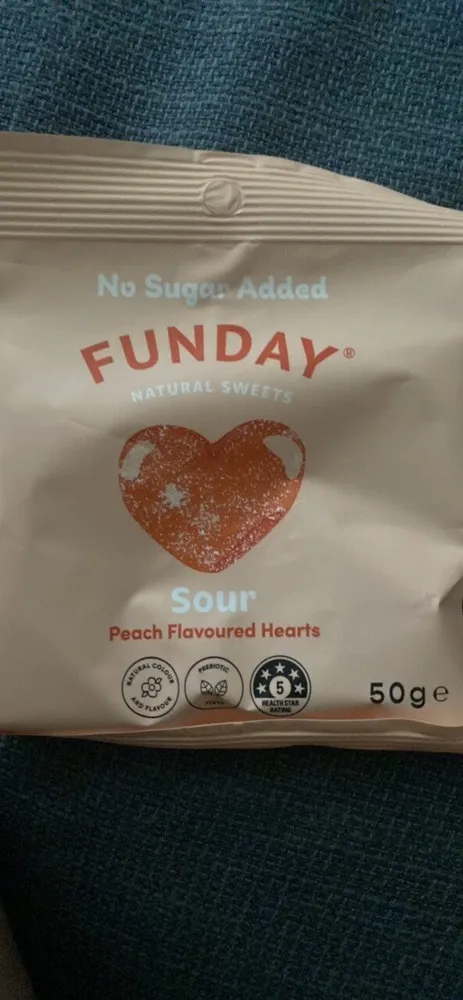 Sour Peach Flavoured Hearts