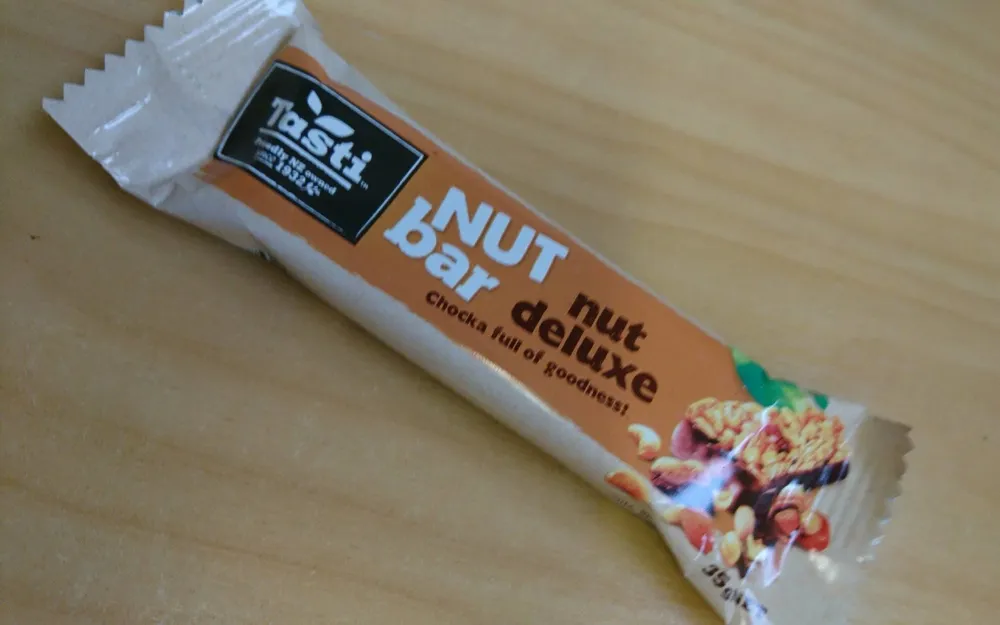 Nut bar nut deluxe