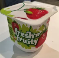 Yoghurt simply strawberry
