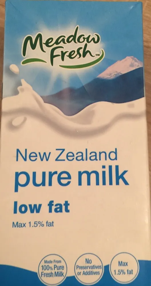 Meadow Fresh Milk Low Fat 11 pcs
