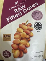 Raw pitted dates
