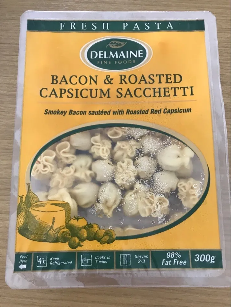 Delmaine Fresh Sacchetti Bacon & Roasted Capsicum