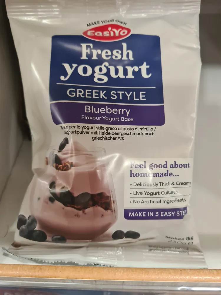 Fresh yogurt Blueberry