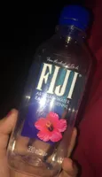 Fiji eau artésienne