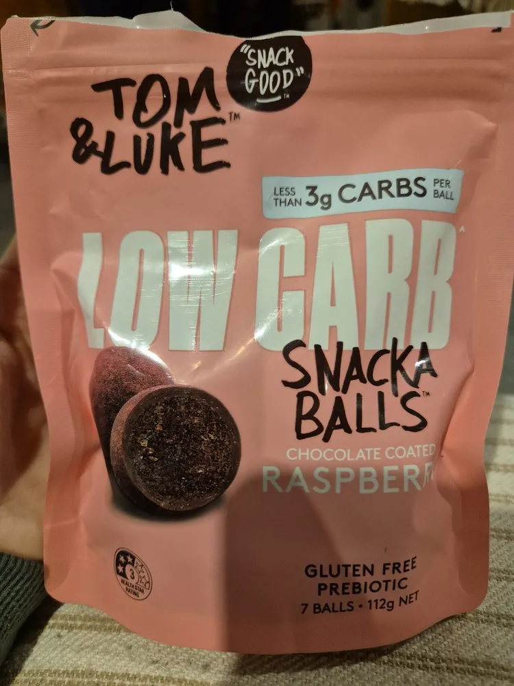 LOW CARB SNACK BALLS CHOCOLATE COATED RASPBERRY