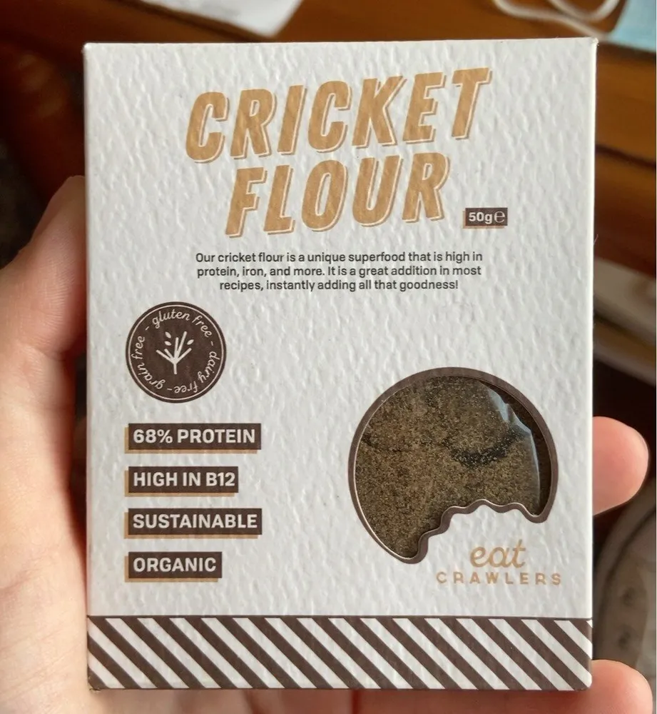 Cricket flour