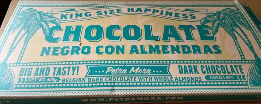 Chocolate negro con almendras