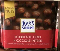 Fondente con nocciole intere