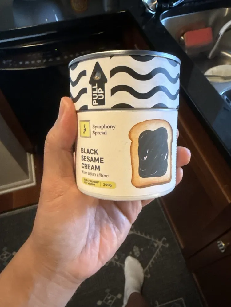 Black sesame cream