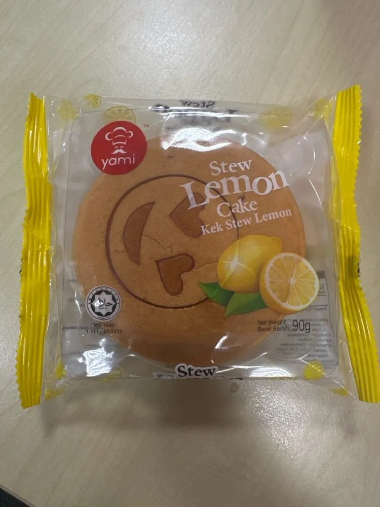 Yami Stew Lemon Cake