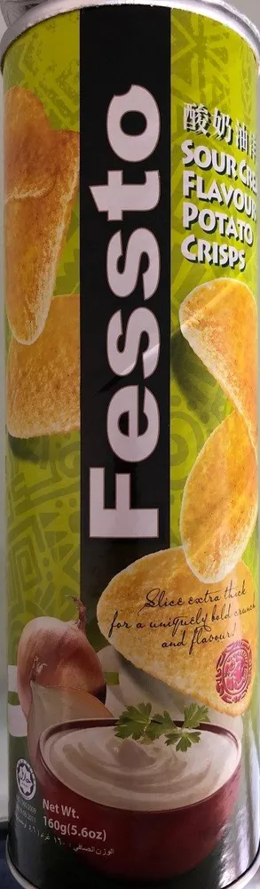 Sour cream onion flavour potato crisps