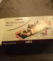 Bûche la forêt noire
