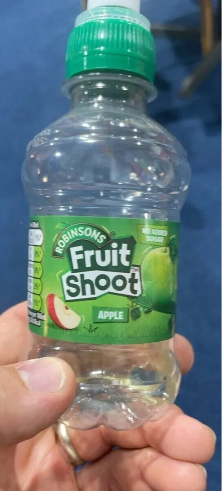 Fruit shoot apple
