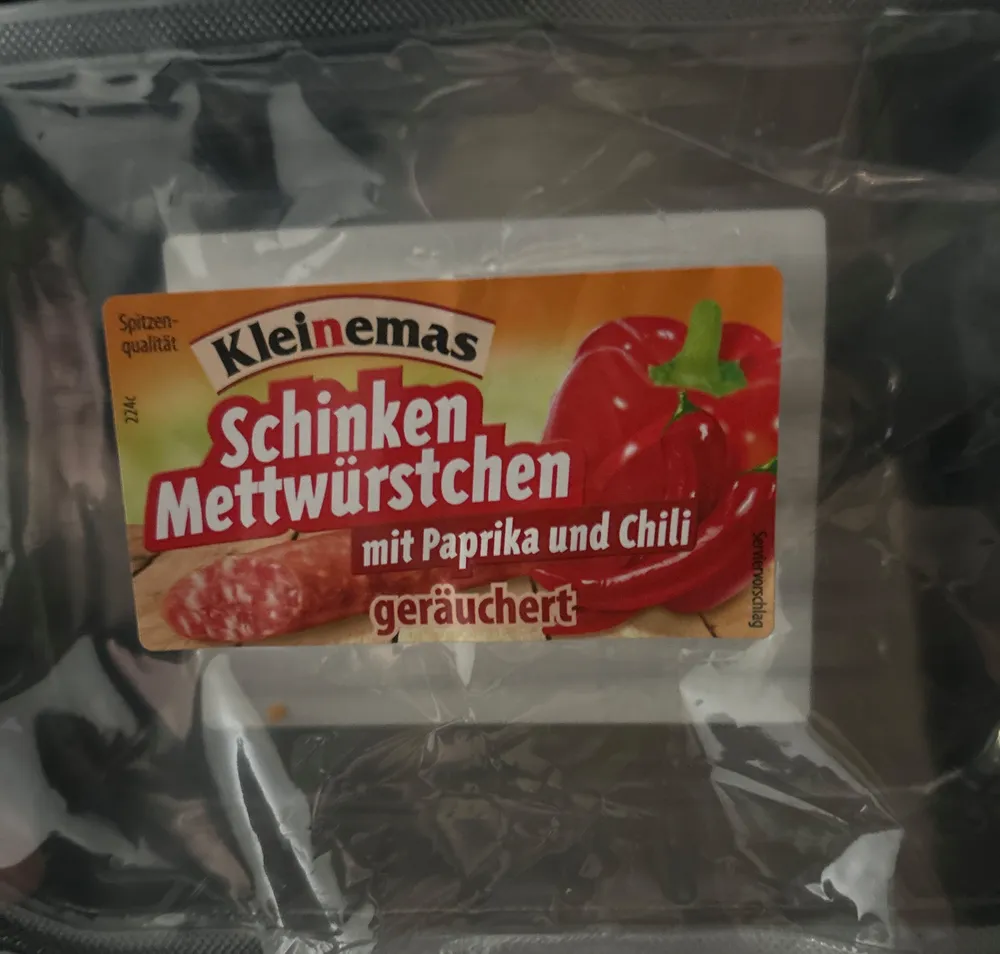 Schinkenmettwürstchrn mit Paprika & Chili geräuchert