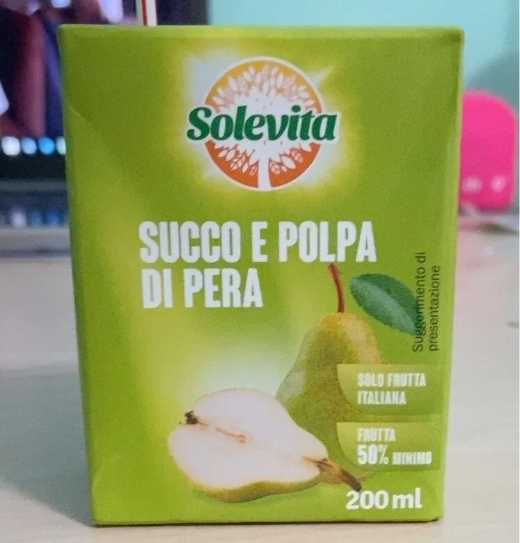 Succo e polpa di pera