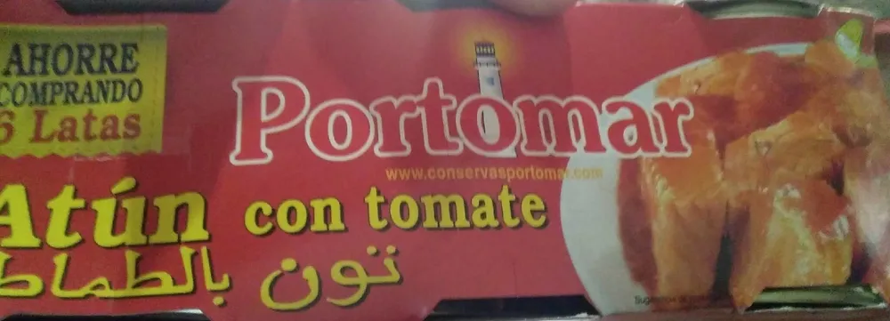 Atún con tomate
