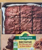 Brownie au chocolat noir et noix grillées